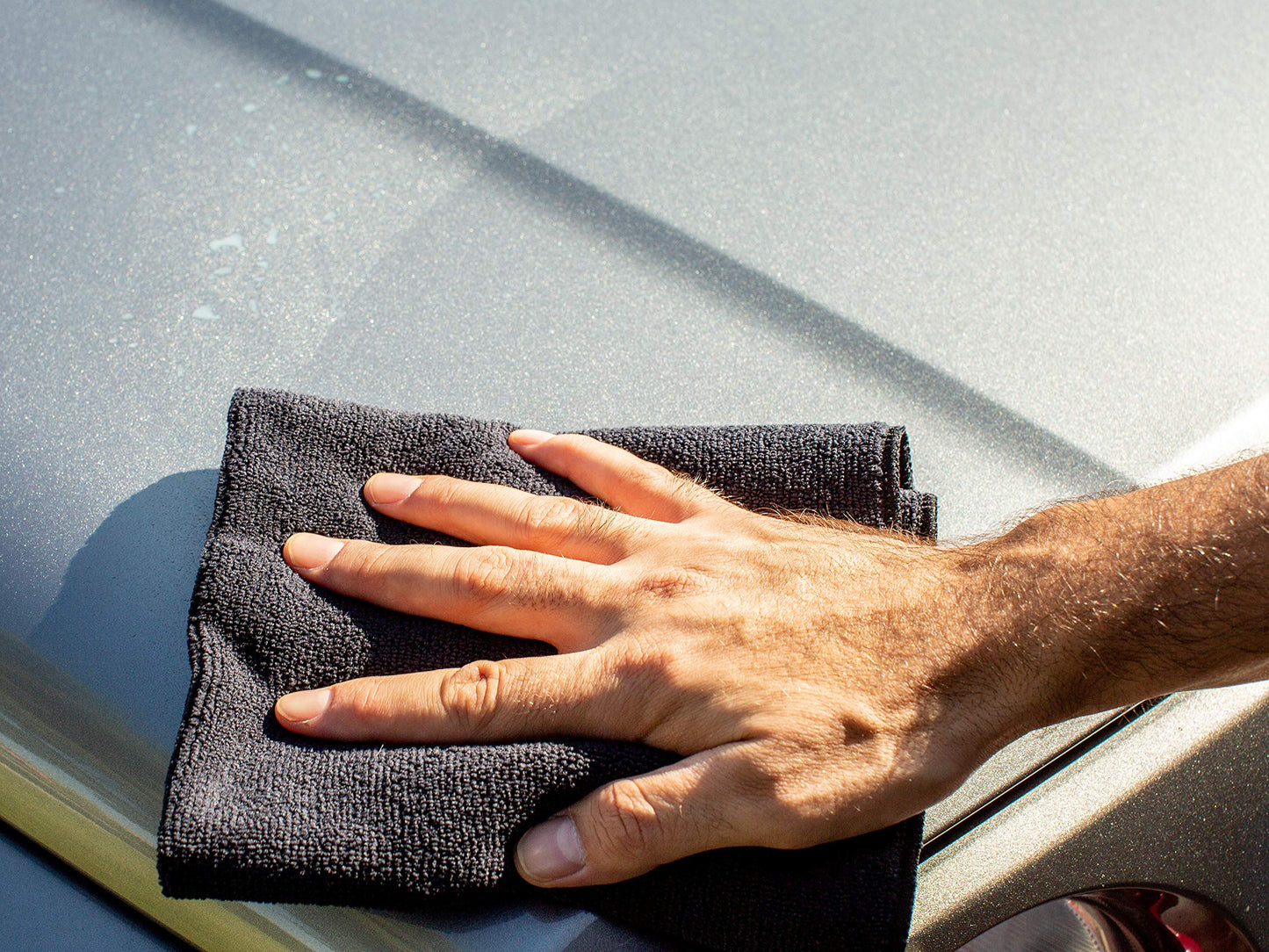 Meguiar's G10240 Smooth Surface XL Clay Kit - Includes 240 Grams of Clay Bars, Quik Detailer Spray Bottle and Microfiber Towel