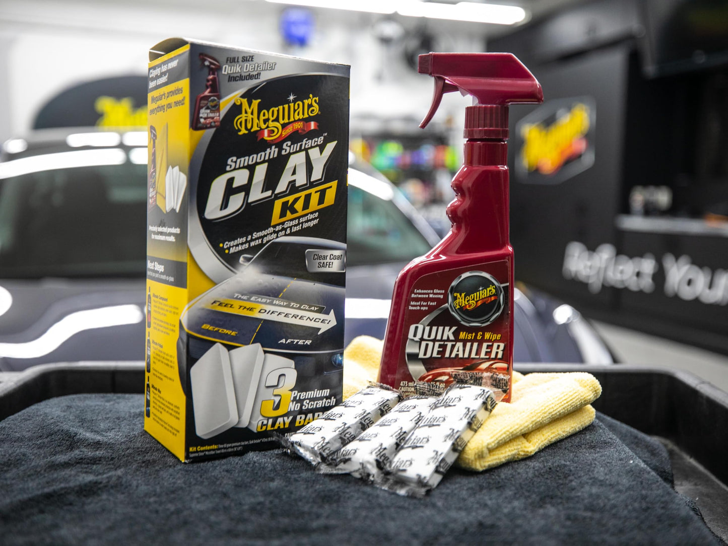 Meguiar's G10240 Smooth Surface XL Clay Kit - Includes 240 Grams of Clay Bars, Quik Detailer Spray Bottle and Microfiber Towel